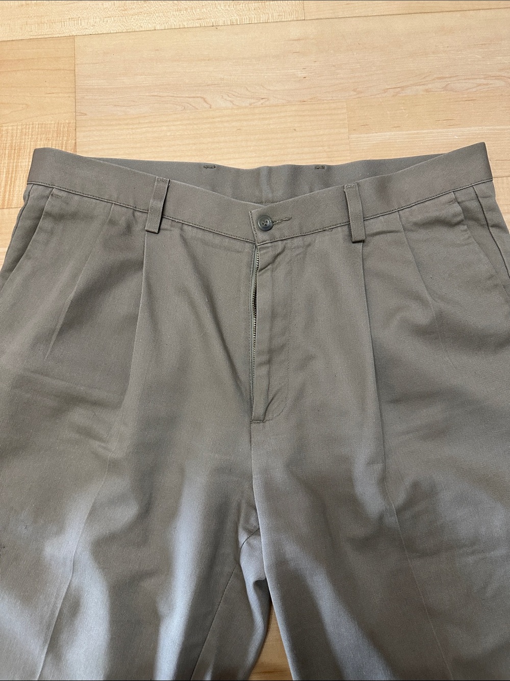 Vintage Dockers Classic Pleated Dress Pants - Taupe
